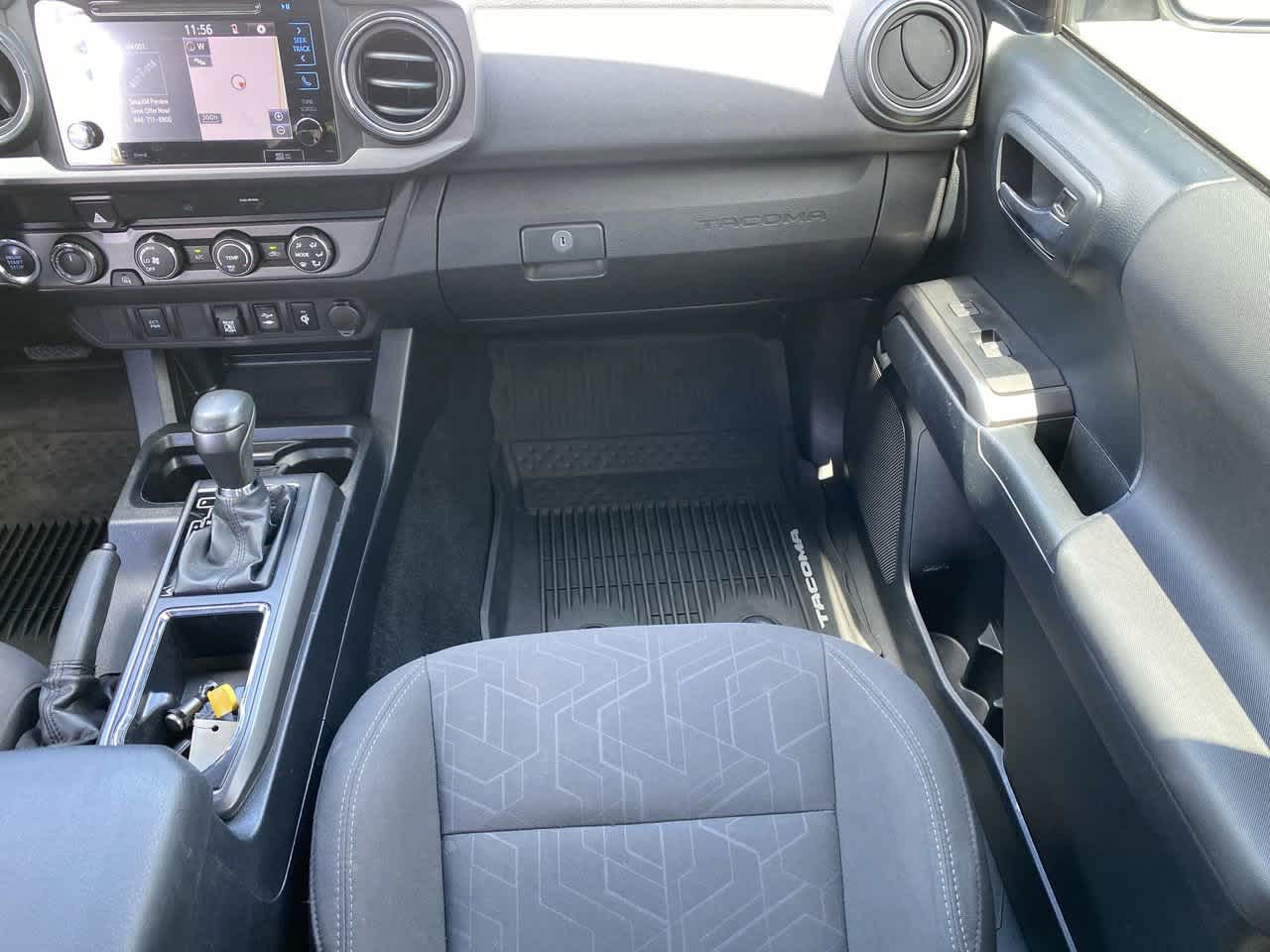 2019 Toyota Tacoma TRD Sport photo 9