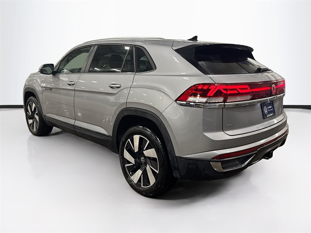 2025 Volkswagen Atlas Cross Sport SE Technology photo 4