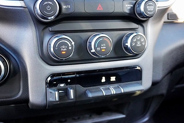 Certified Used 2024 White Ram Big Horn image 28