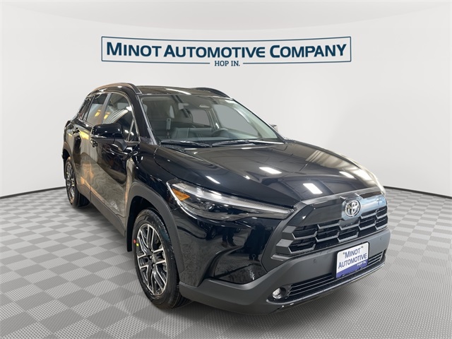 2026 Toyota Corolla Cross XLE's photo