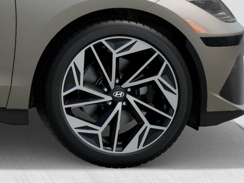 2025 Hyundai Ioniq 6 SEL photo 8