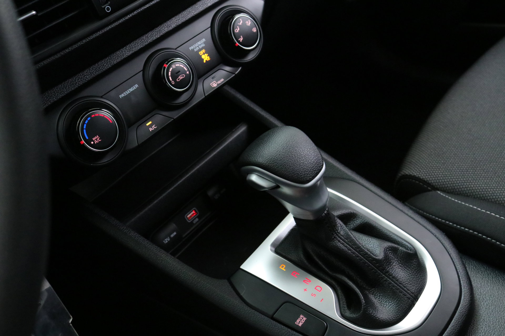 2023 Kia Forte LXS photo 19