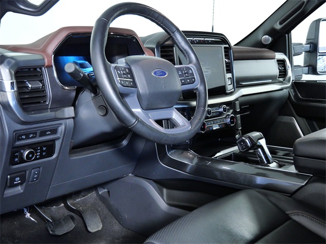 2023 Ford F-150 Lariat photo 17