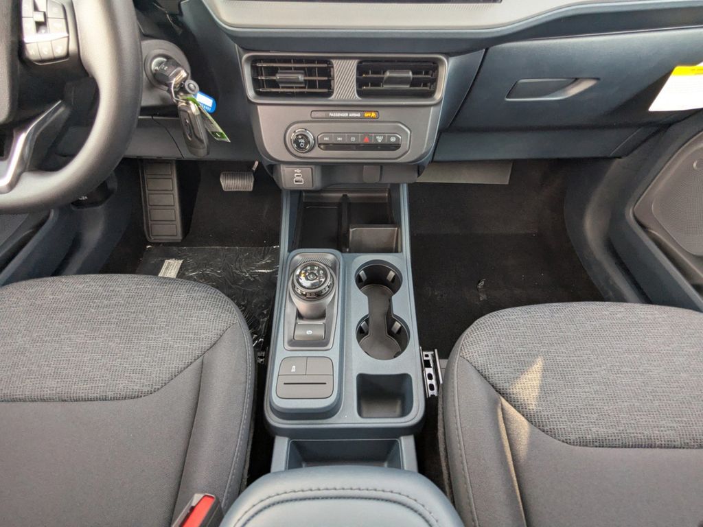 2025 Ford Maverick XL photo 16