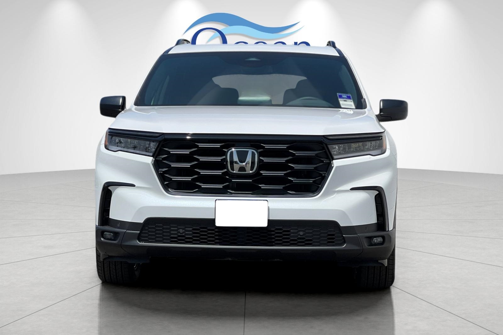 2025 Honda Pilot Sport photo 7