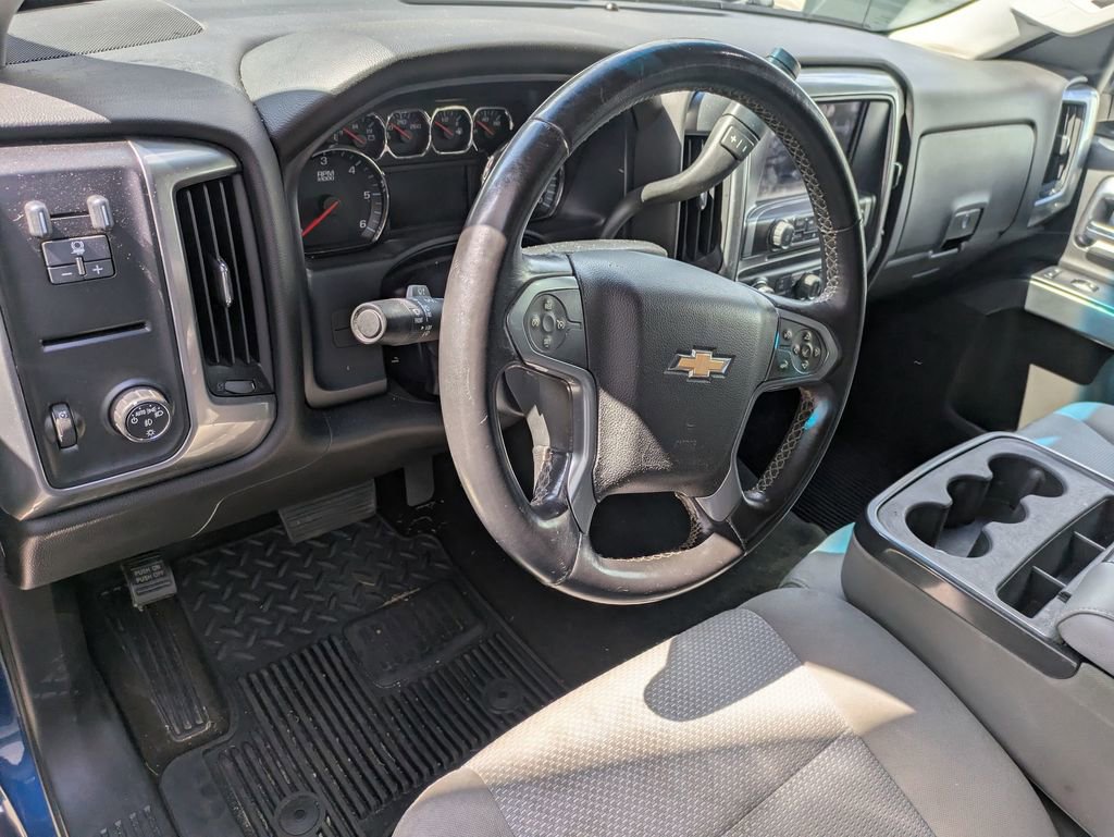 2015 Chevrolet Silverado 1500 LT photo 7