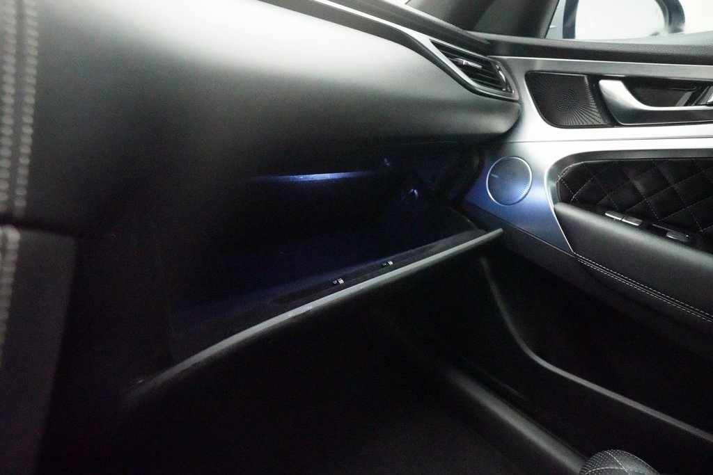 2021 Genesis G70 3.3T photo 26