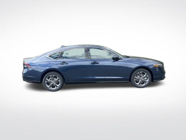 2025 Honda Accord Hybrid EX-L photo 6