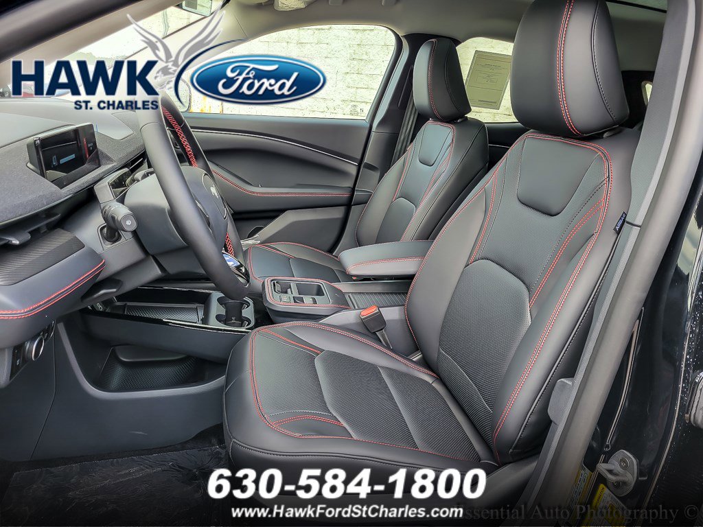 2025 FORD MUSTANG MACH-E - Image 7