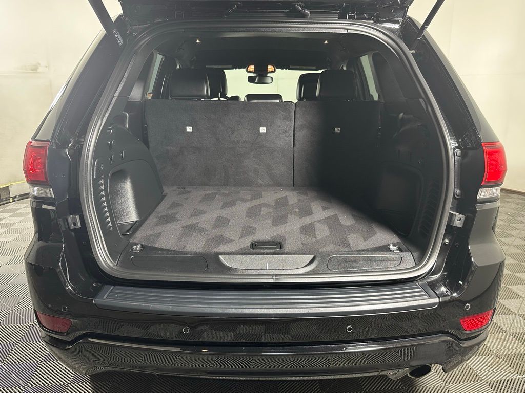 2022 Jeep Cherokee Laredo X photo 4