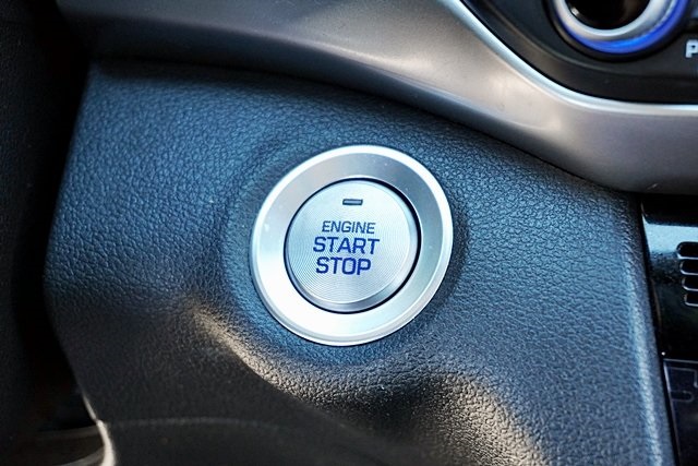 2020 Hyundai Elantra Value Edition photo 28