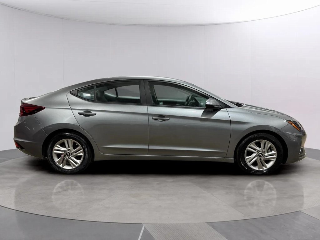 Used 2019 Hyundai Elantra SEL with VIN KMHD84LF8KU781665 for sale in Oconomowoc, WI