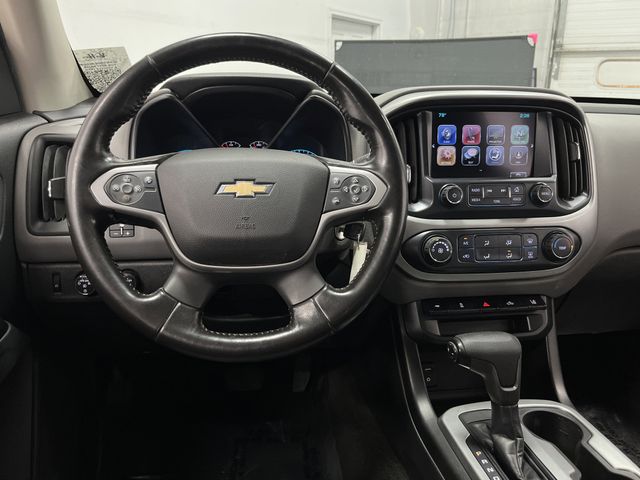 2017 Chevrolet Colorado LT photo 5