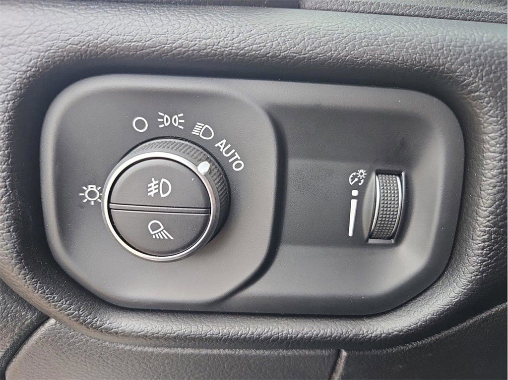 2024 Ram 2500 Big Horn photo 23