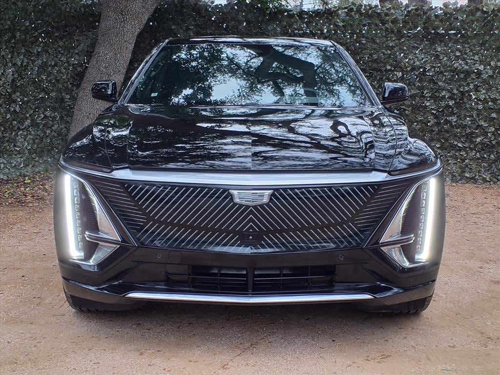 Certified 2024 Cadillac LYRIQ Luxury 3 with VIN 1GYKPSRLXRZ137852 for sale in San Antonio, TX
