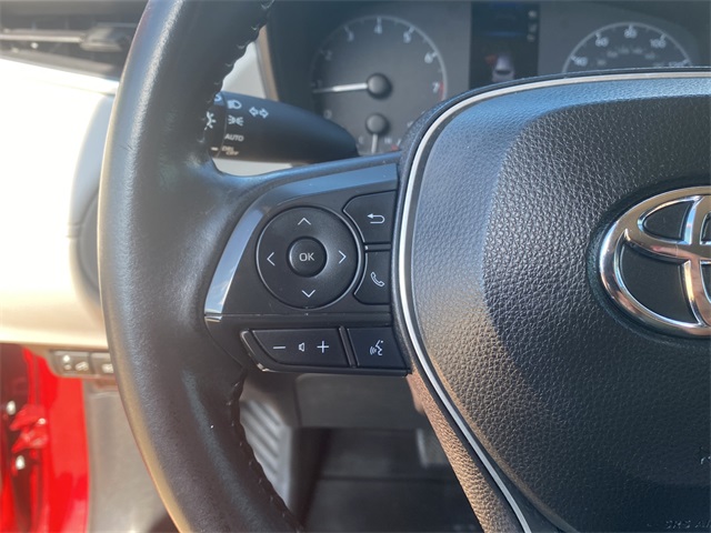 2023 Toyota Corolla Cross LE photo 21