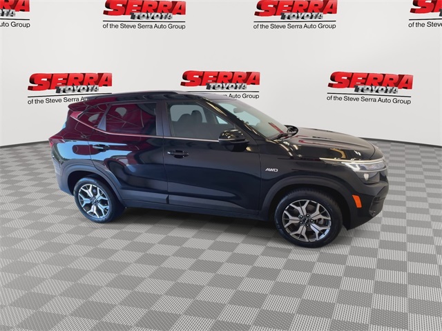 2023 Kia Seltos EX photo 10