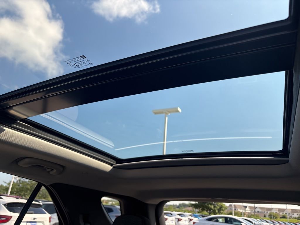 2022 Chevrolet Equinox LT photo 33