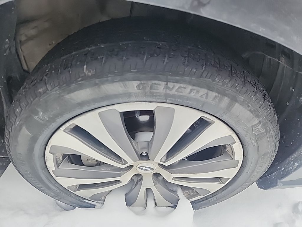 2020 Subaru Ascent Touring photo 2