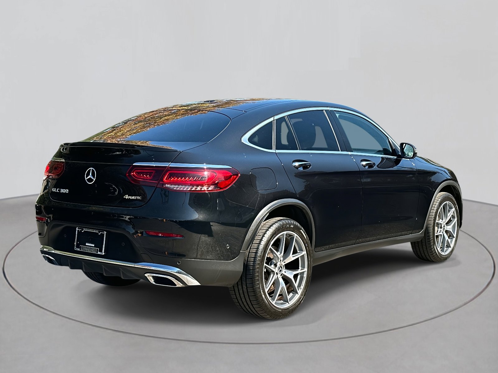 2020 Mercedes Benz GLC 300 4MATIC photo 4