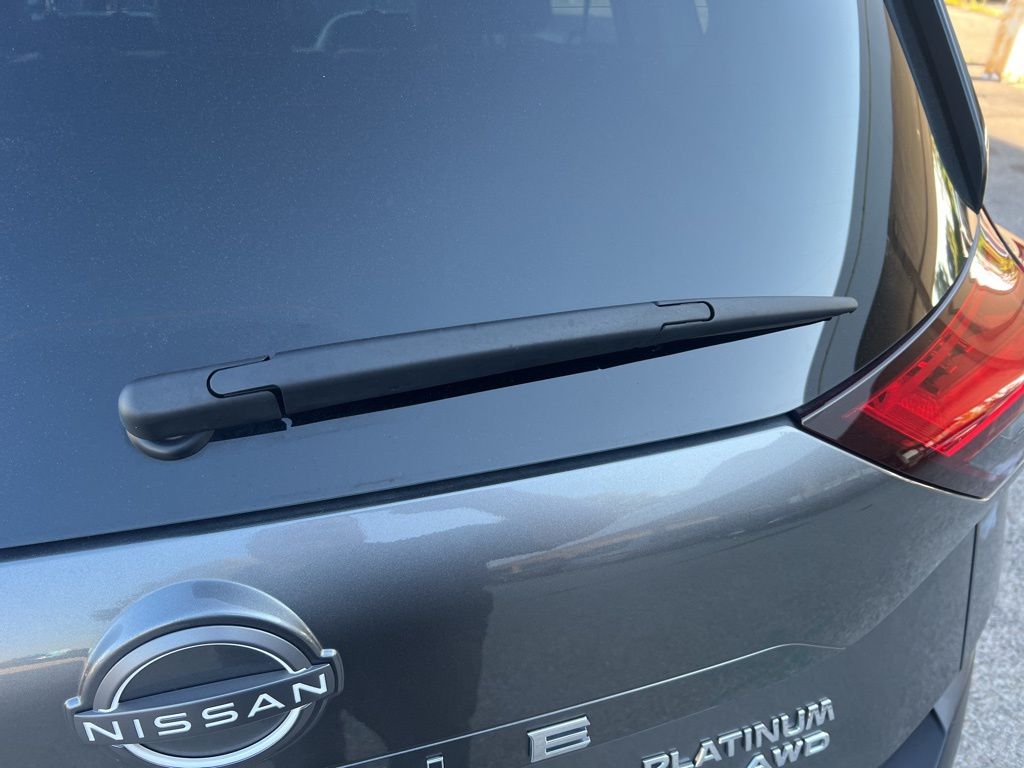 2023 Nissan Rogue Platinum photo 35