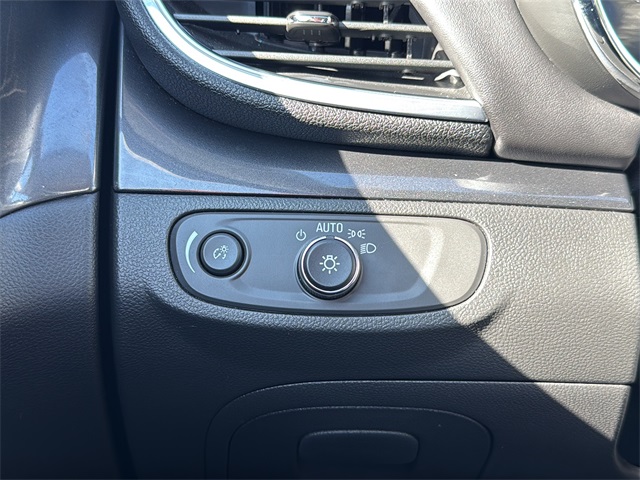 2022 Buick Encore Preferred photo 29