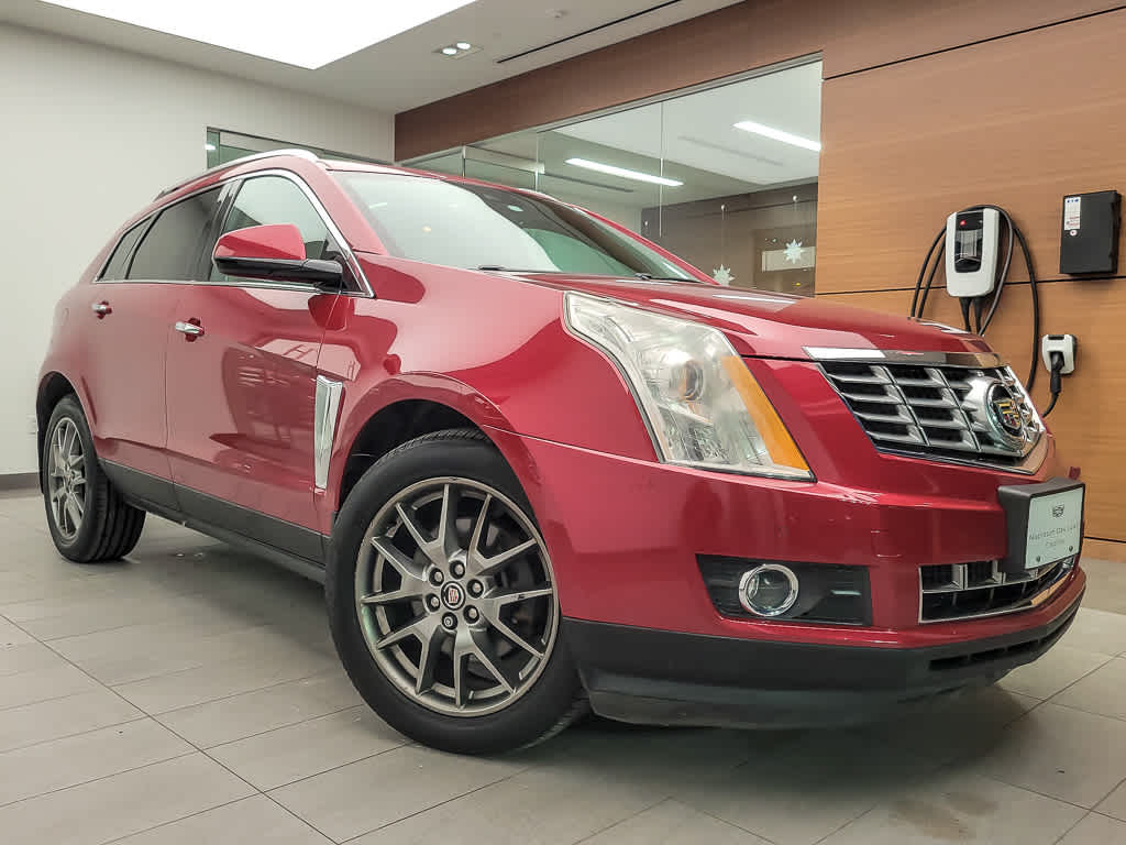 2016 Cadillac SRX Performance Collection's photo