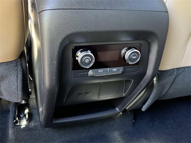 2026 Buick Enclave Preferred photo 14