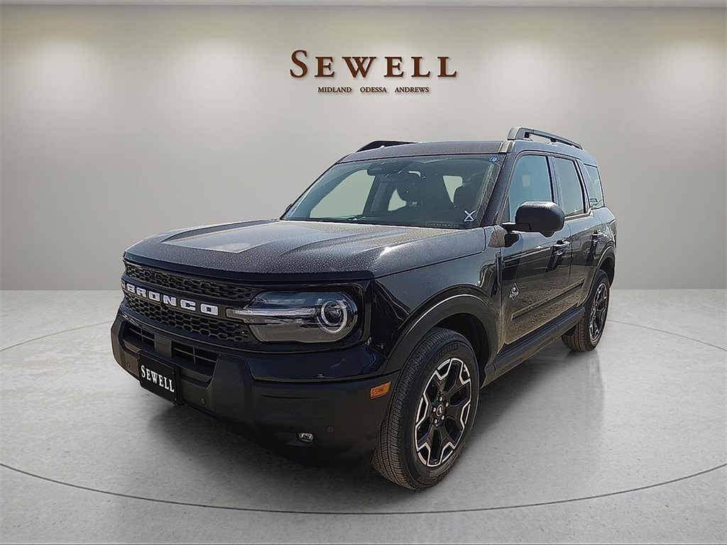 2025 Ford Bronco Sport Outer Banks's photo