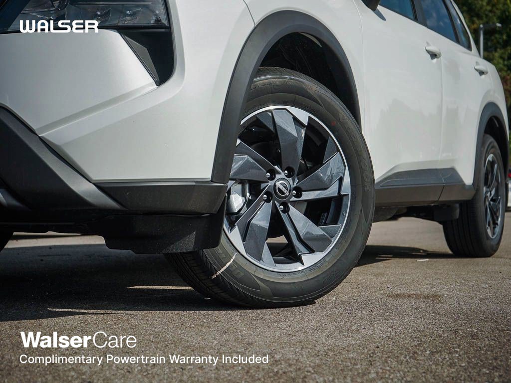 2026 Nissan Rogue SV photo 3
