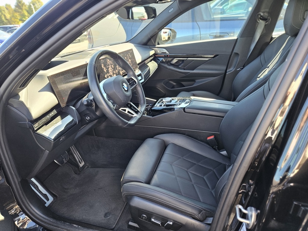 2024 Bmw 530i xDrive photo 3