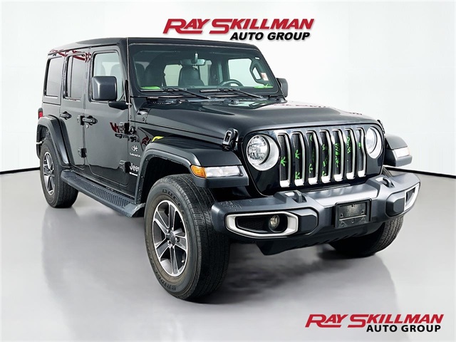 2023 Jeep Wrangler 4-Door Sahara's photo