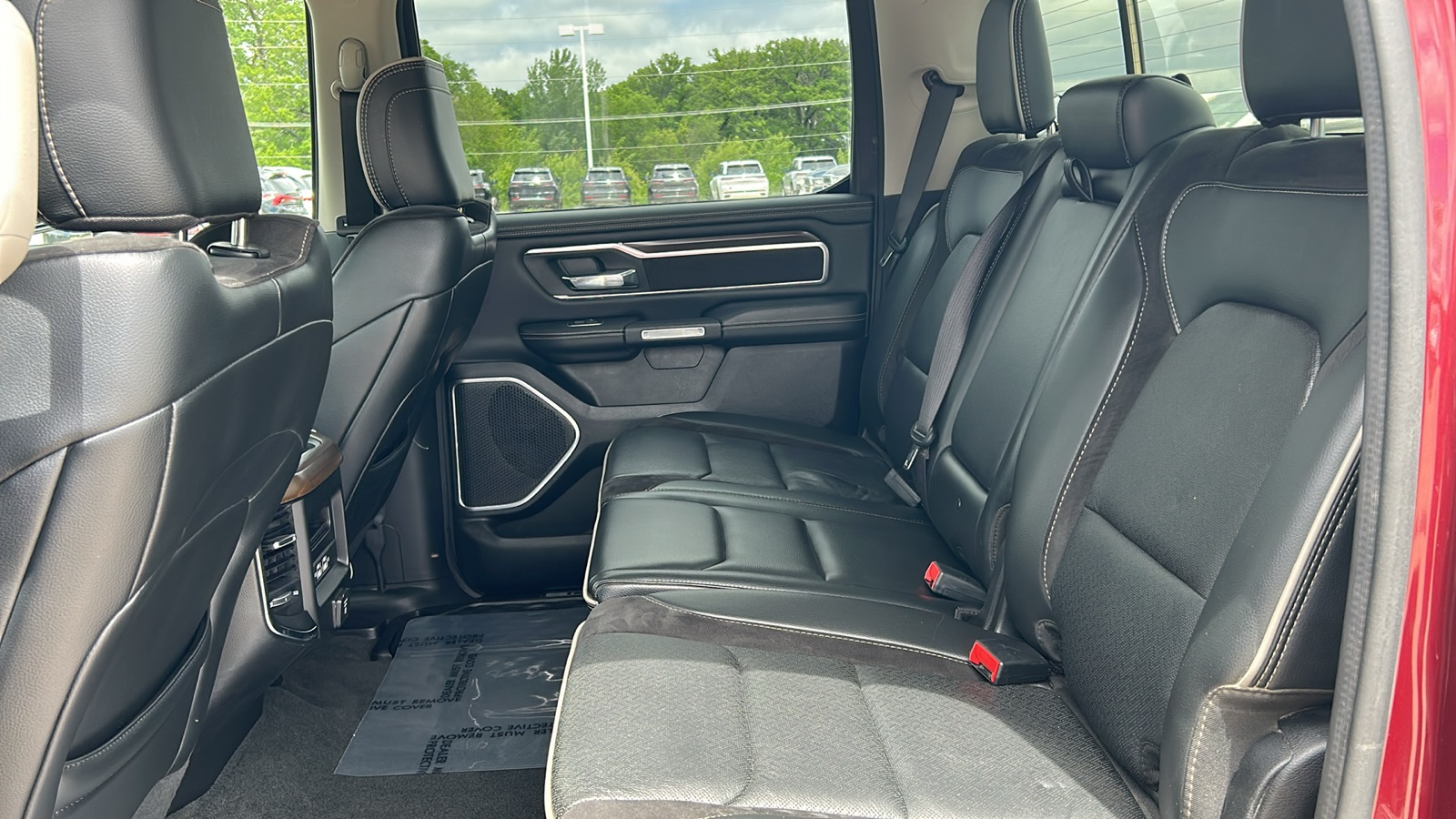 2022 Ram 1500 Laramie photo 11