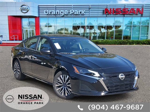 2025 Nissan Altima SV's photo