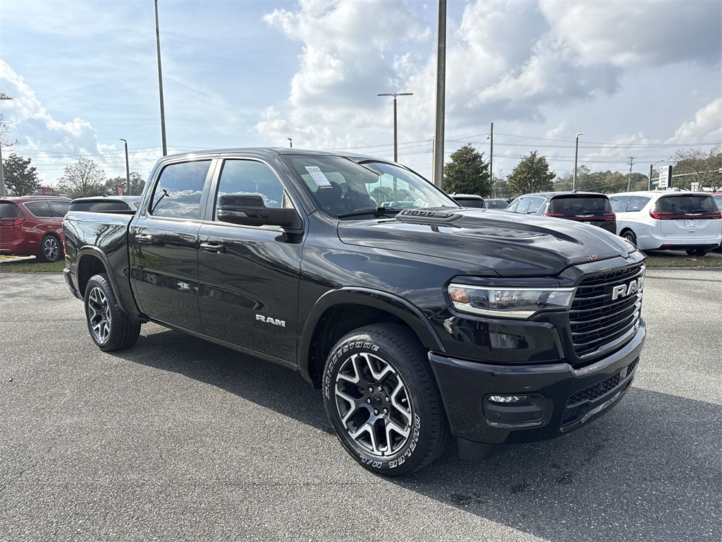 2025 RAM Ram 1500 Pickup Laramie's photo