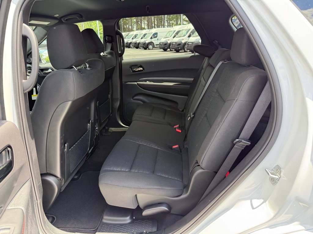 2025 Dodge Durango R/T photo 3