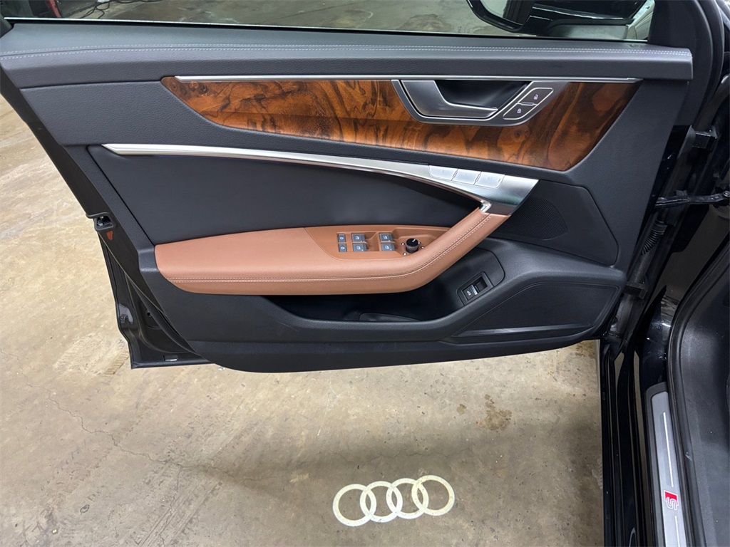 2023 Audi A6 Quattro Premium Plus photo 11