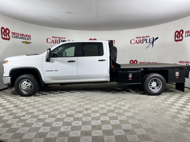 2025 Chevrolet Silverado 3500HD Work Truck photo 4