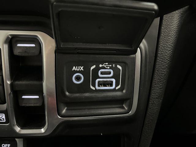 2021 Jeep Wrangler Unlimited Rubicon photo 21