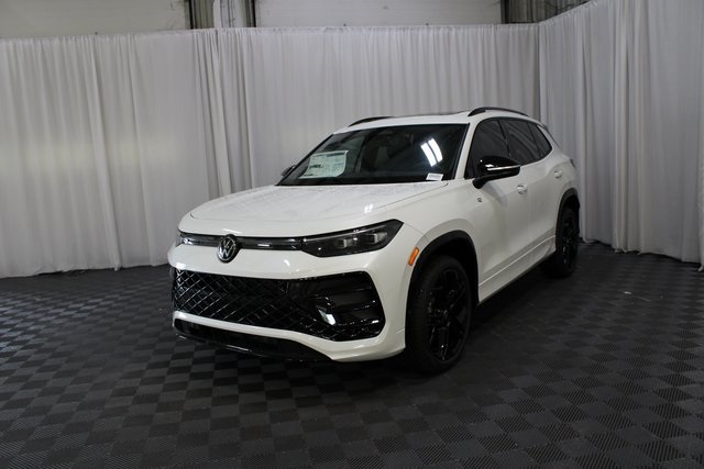 2025 Volkswagen Tiguan SE R-Line Black photo 15
