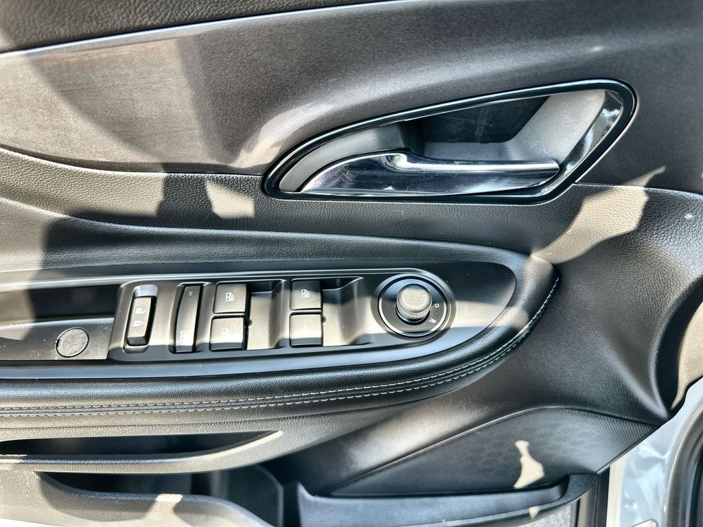 2019 Buick Encore Preferred photo 21