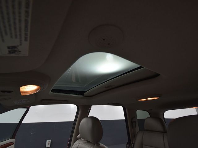 2009 Gmc Envoy Denali photo 18