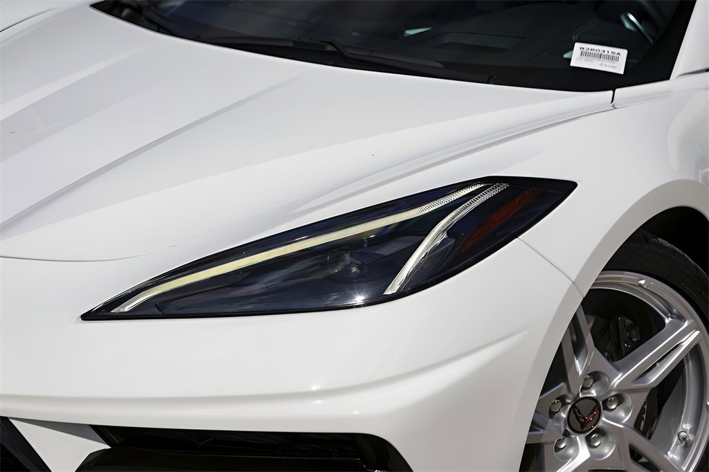 2021 Chevrolet Corvette Stingray 2LT photo 25