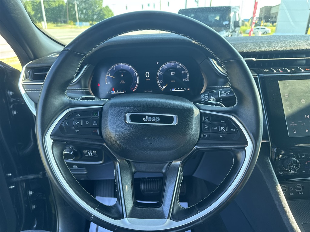 2022 Jeep Grand Cherokee Altitude photo 18
