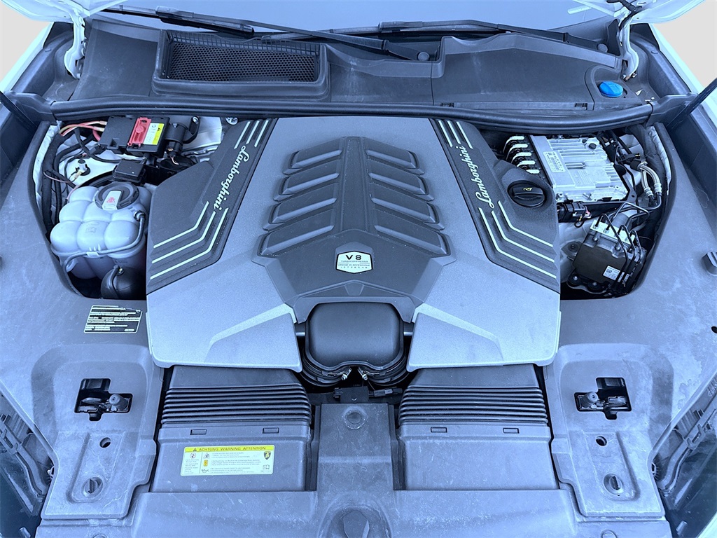 2019 Lamborghini Urus photo 30