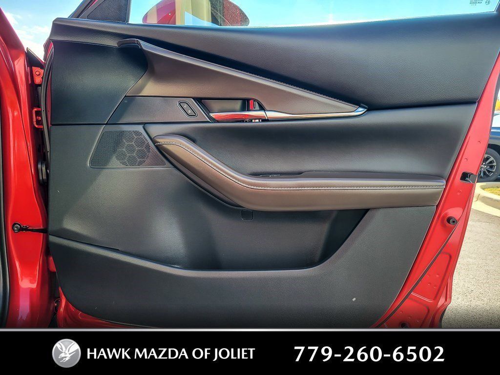 2022 MAZDA CX-30 - Image 21