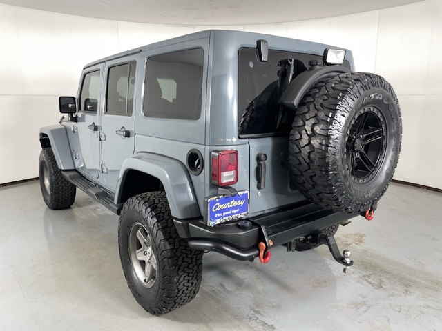 2014 Jeep Wrangler Unlimited Rubicon photo 6