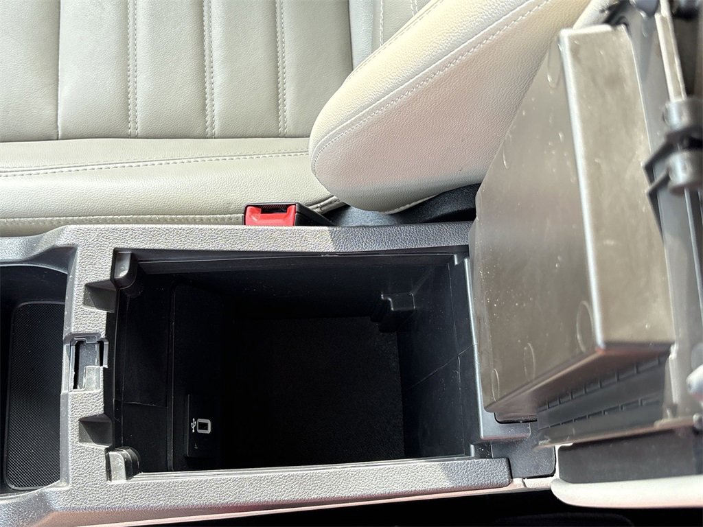 2019 Ford Escape Titanium photo 20