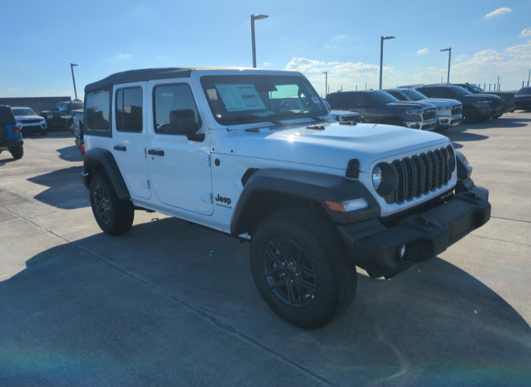 2026 Jeep Wrangler 4-Door Sport S's photo