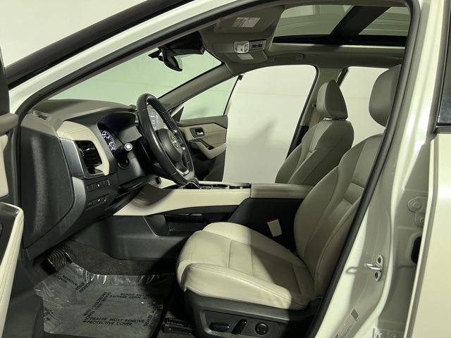 2023 Nissan Rogue SL photo 21